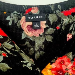 Torrid Tunic Top size 2